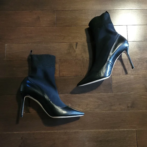 Jimmy Choo Brandon 85 Soft Leather Sock Ankle Spell Out Bootie - Picture 4 of 15